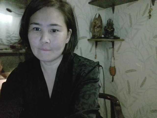 Nettie-Allie's BongaCams show and profile