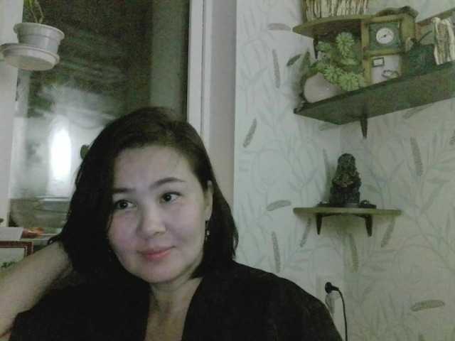 Nettie-Allie's BongaCams show and profile