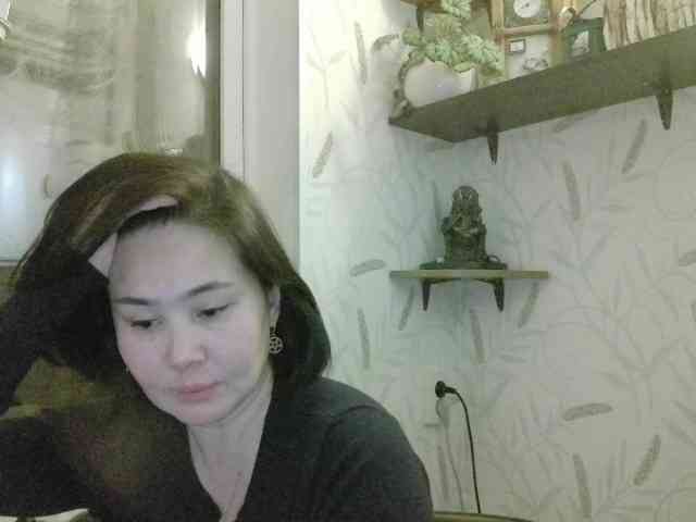 Nettie-Allie Live Webcam on BongaCams