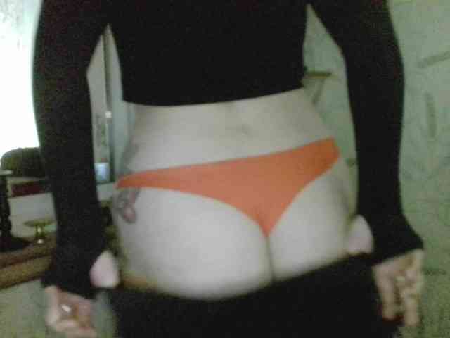 Nettie-Allie Live Webcam on BongaCams