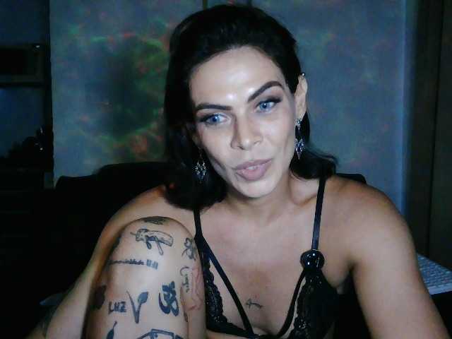VeronnaInk1's BongaCams show and profile