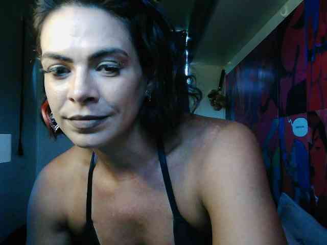 VeronnaInk1 webcam