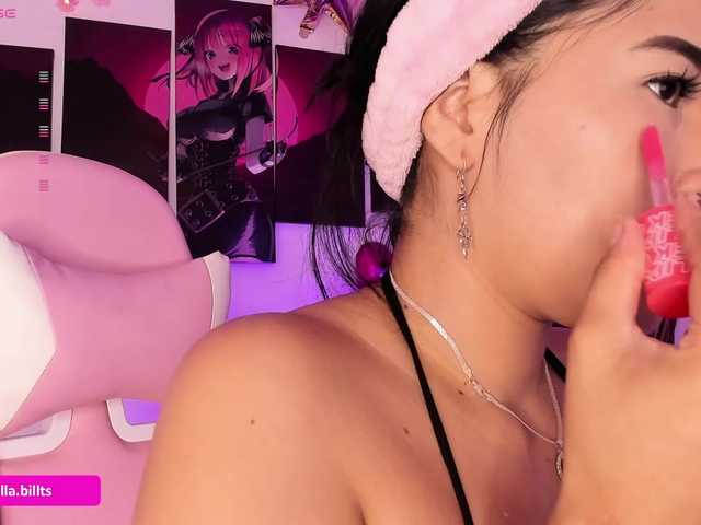 BellaBills's BongaCams show and profile