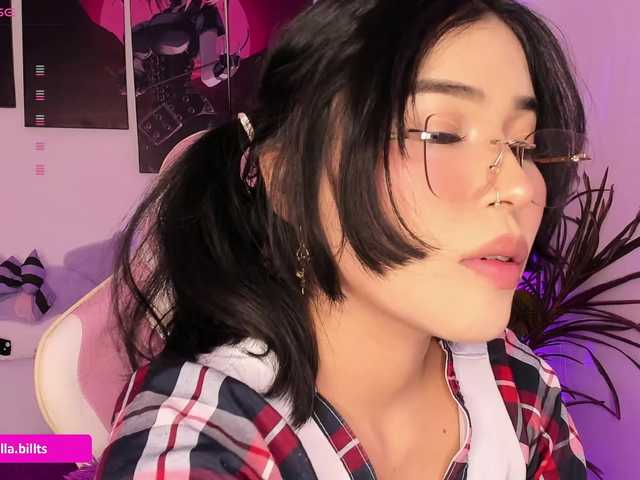 BellaBills's BongaCams show and profile