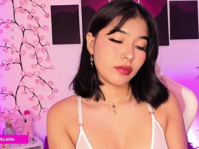 BellaBills's BongaCams show and profile