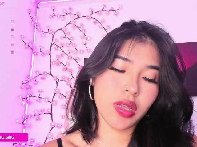 BellaBills's BongaCams show and profile