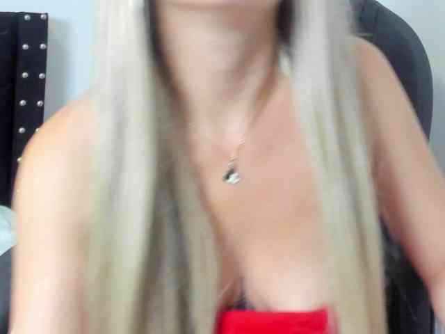 AngeliNaughty webcam