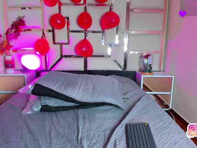 samantha-venuss webcam