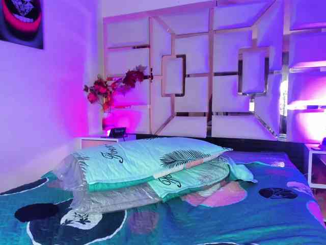 samantha-venuss webcam