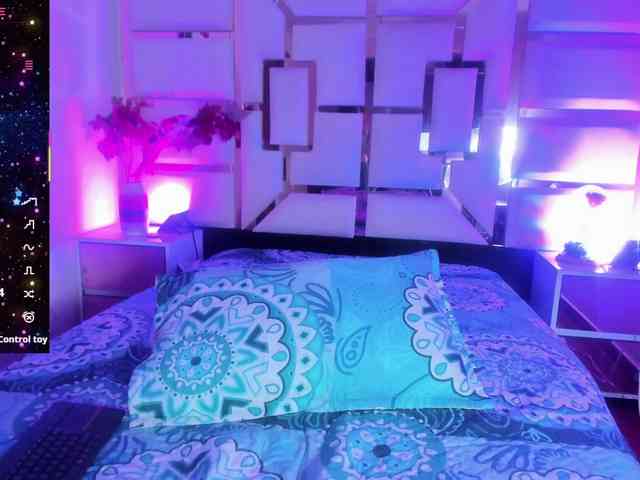 samantha-venuss webcam