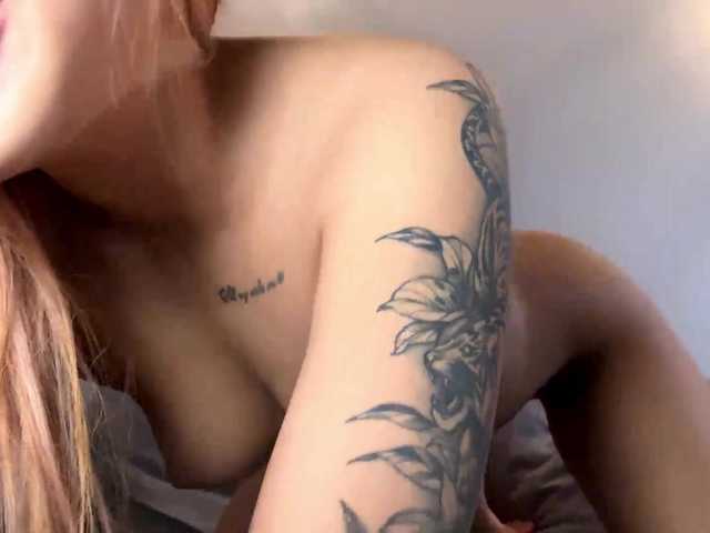 TainaJaksch's BongaCams show and profile