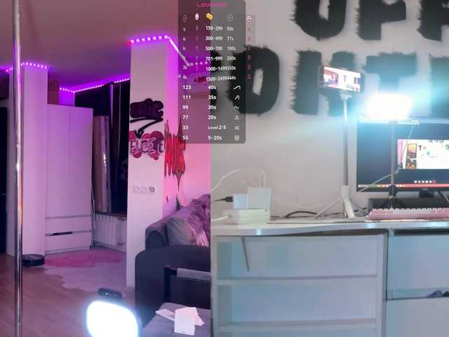 TainaJaksch's BongaCams show and profile