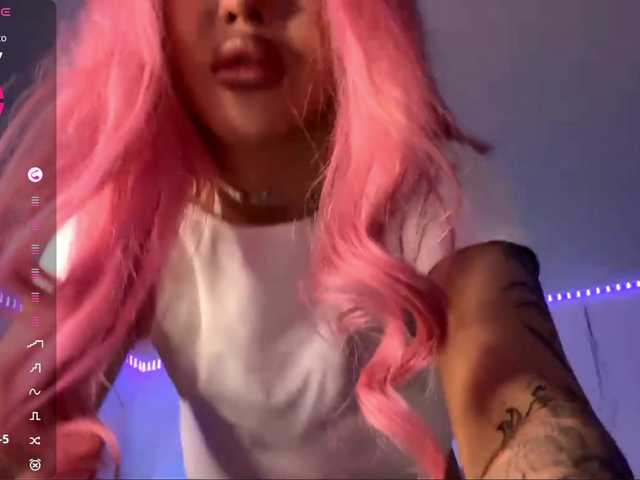 TainaJaksch — Hello! i am Viola, its my first day! Touch my pussy - 333 tokensBJ show - 777 tokens