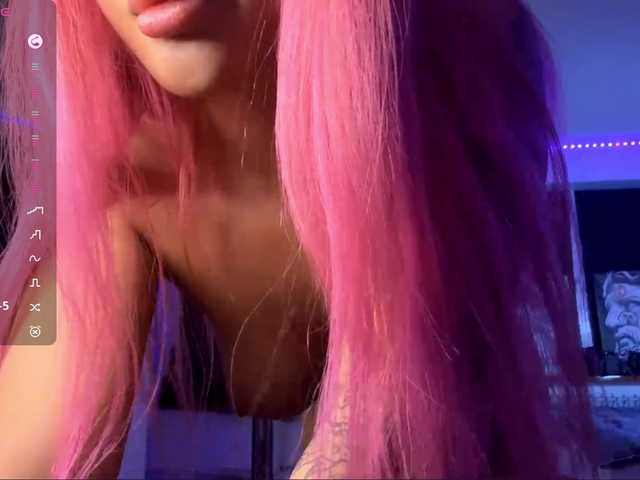 TainaJaksch's BongaCams show and profile