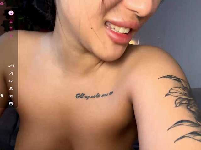 TainaJaksch's BongaCams show and profile