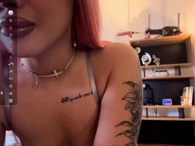 TainaJaksch's BongaCams show and profile