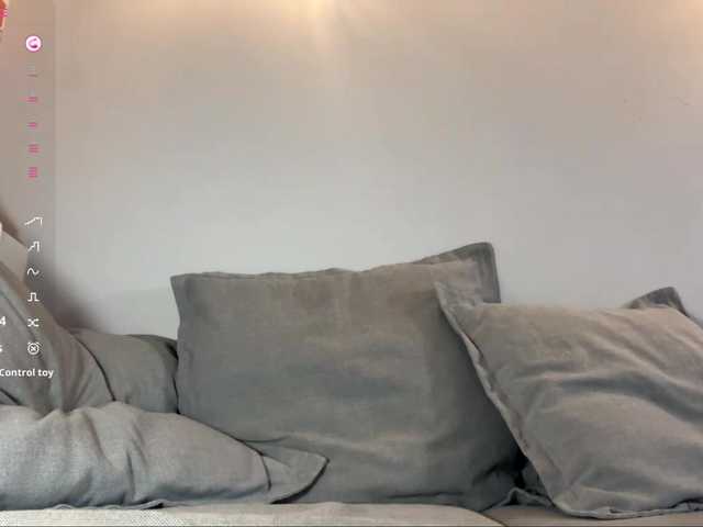 TainaJaksch's BongaCams show and profile