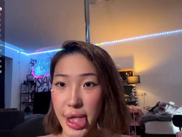 TainaJaksch's BongaCams show and profile