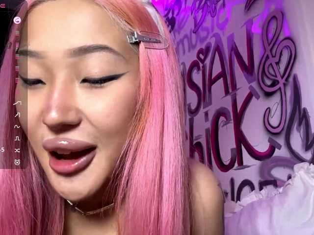 TainaJaksch's BongaCams show and profile