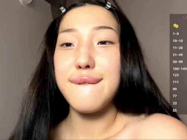 Live Sex Chat with TainaJaksch (@TainaJaksch)