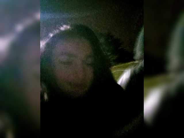 Dark-Luna – webcam model profile photo