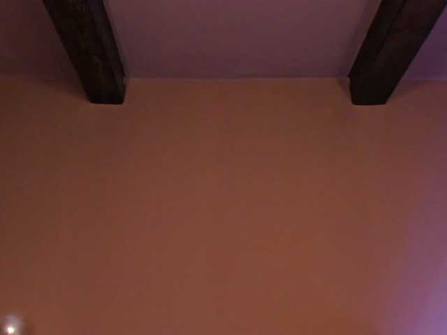 Amber-Tender live cam profile