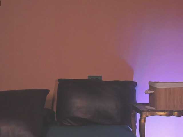 Amber-Tender's BongaCams show and profile