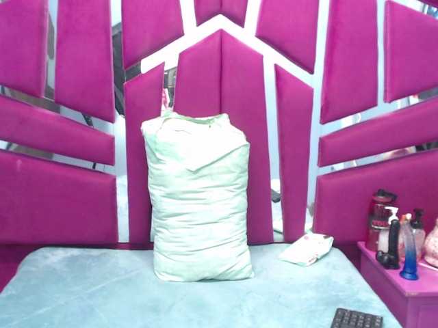 CAROLINASUAREZ webcam