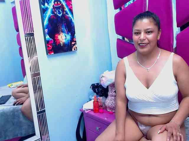 CAROLINASUAREZ CAROLINASUAREZ