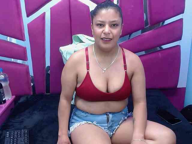 CAROLINASUAREZ webcam