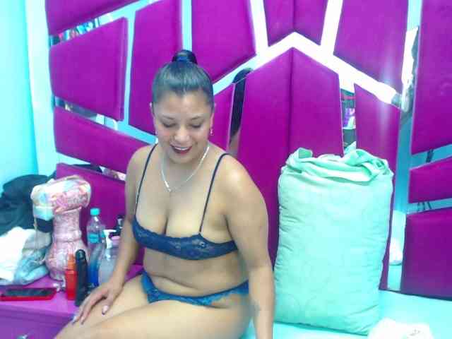 CAROLINASUAREZ CAROLINASUAREZ