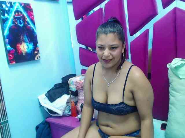 CAROLINASUAREZ CAROLINASUAREZ