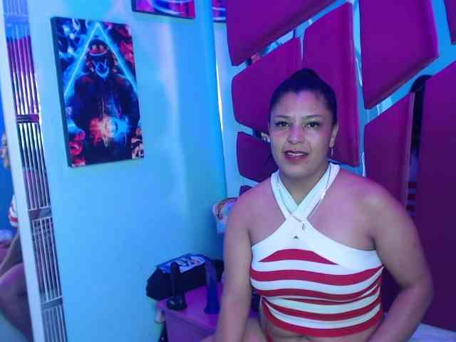 CAROLINASUAREZ webcam