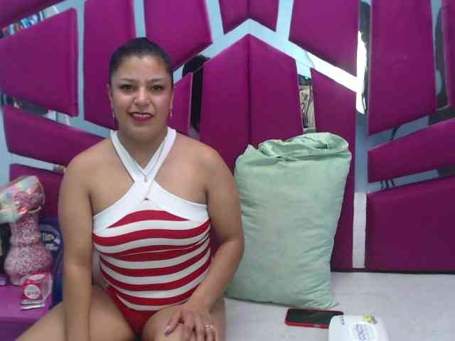 CAROLINASUAREZ CAROLINASUAREZ