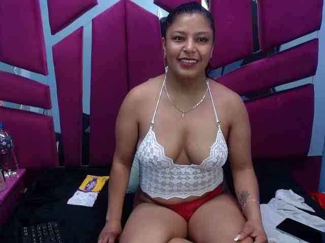 CAROLINASUAREZ webcam