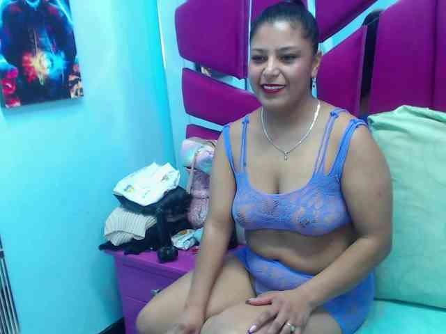 CAROLINASUAREZ webcam