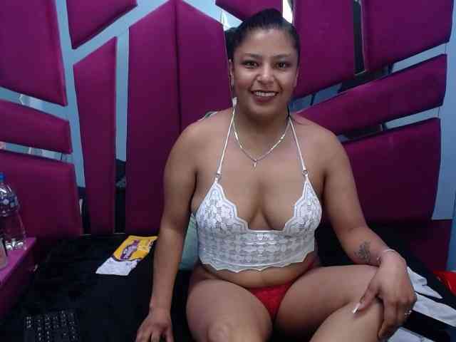 CAROLINASUAREZ webcam