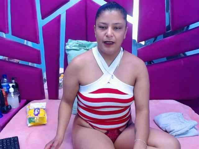 CAROLINASUAREZ CAROLINASUAREZ