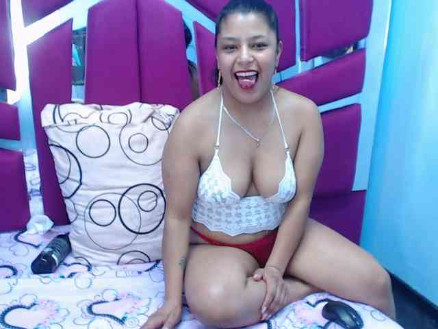 CAROLINASUAREZ webcam