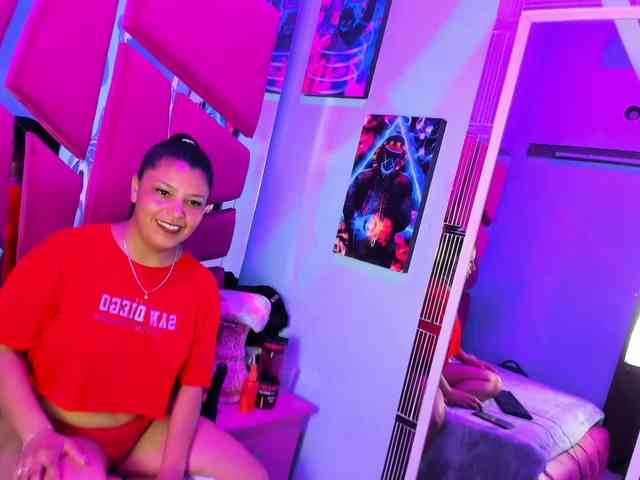 CAROLINASUAREZ webcam