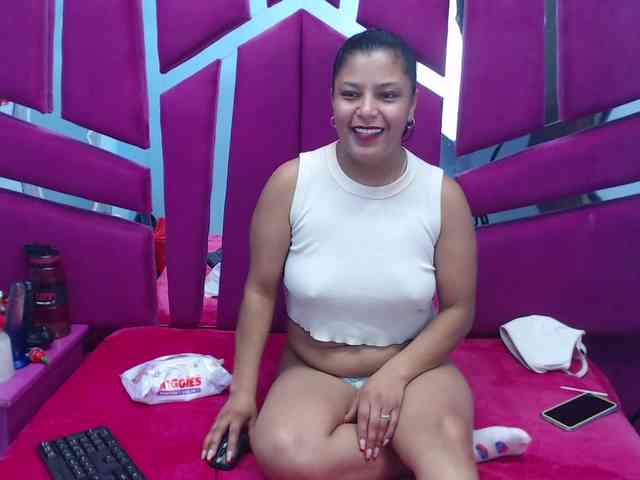 CAROLINASUAREZ webcam