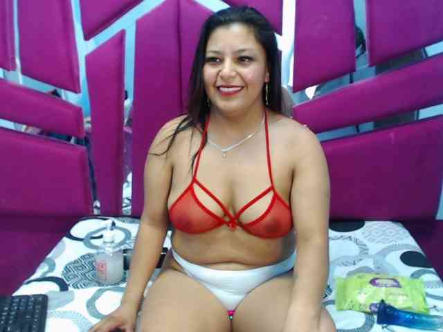 CAROLINASUAREZ webcam