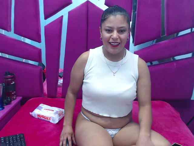 CAROLINASUAREZ webcam