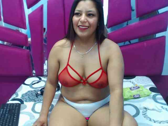 CAROLINASUAREZ webcam