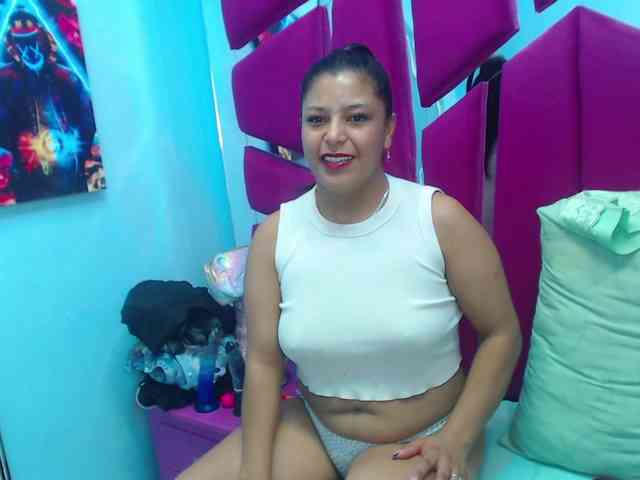 CAROLINASUAREZ CAROLINASUAREZ