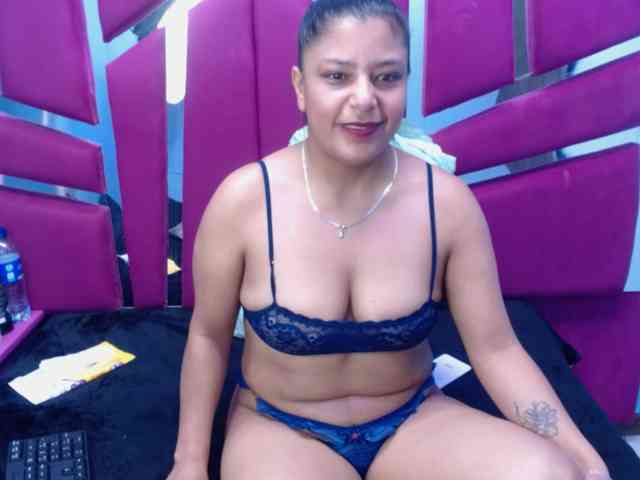 CAROLINASUAREZ webcam