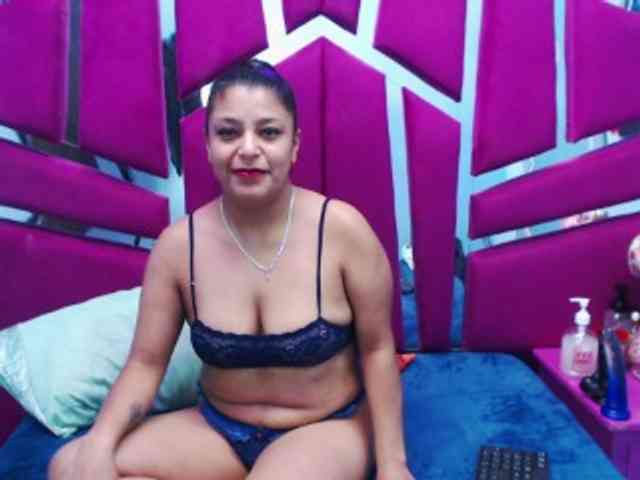 CAROLINASUAREZ CAROLINASUAREZ