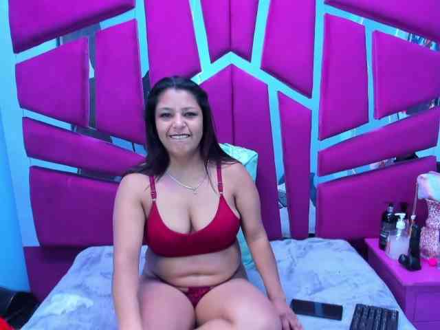 CAROLINASUAREZ webcam