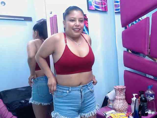 CAROLINASUAREZ webcam