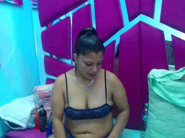 CAROLINASUAREZ CAROLINASUAREZ